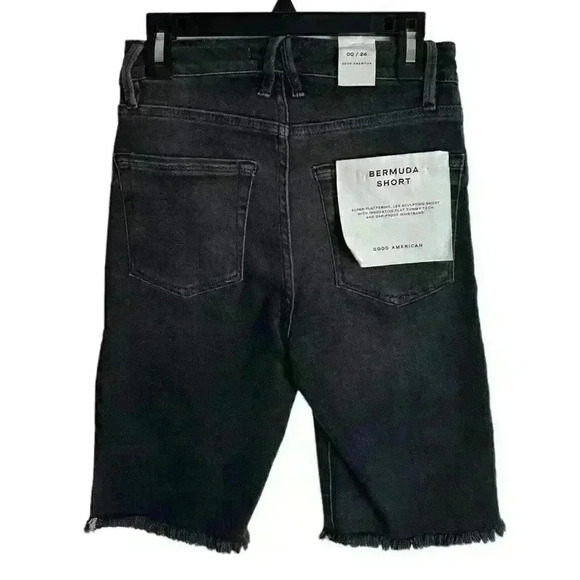 𝅺GOOD American Shorts Raw Hem Bermuda Jean Shorts in Black219 Size 00/24 - Picture 6 of 9